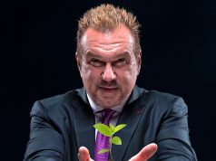 Big Mike of Advanced Nutrients Is the Grower