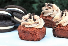 Cookies & Cream Brownie Bites Miss Mary Janes Edibles e1486408635633