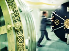 Canadian Banks Say No to Cannabis Companies shutterstock 97135283