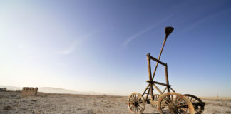 Catapult Literally Sends Marijuana Flying Over the Mexico Border shutterstock 569029492 1