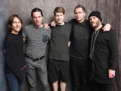 Sigur Ros and Lord Jones Team Up For A Medicated Sound Bath in Tinseltown BFA 19380 2423358