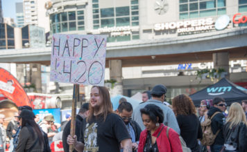 4/20: Retail Juggernaut or Just Blowing Smoke? shutterstock 408797860