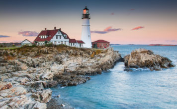 Maine Governor Vetoes Marijuana Bill and Throws Industry Off Track shutterstock 142187347