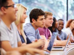 How to Sell Weed and Influence People class focus 218235004