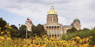 Iowa Approves Five Cannabis Dispensaries Iowa approves cannabis dispesnaries mg retailer