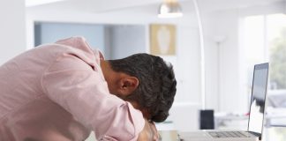 Tips to Reduce Working-from-Home Stress during the Coronavirus Pandemic Working-from-home-Coronavirus-Vangst-Wurk-mg-magazine-mgretailer