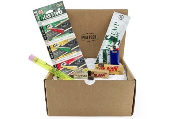 Puff-Pack-Subscription-Box-cannabis-products-mg-Magazine-mgretailer
