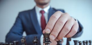 7 Ways to Overcome Better-Funded Competitors in the Cannabis Industry 7-Ways-to-Overcome-Better-Funded-Competitors-in-the-Cannabis-Industry-Charles-McElroy-mg-magazine-mgretailer