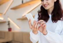 For Effective SMS Marketing, Pick the Right Approach SMS cannabis marketing text messaging mg Magazine mgretailer