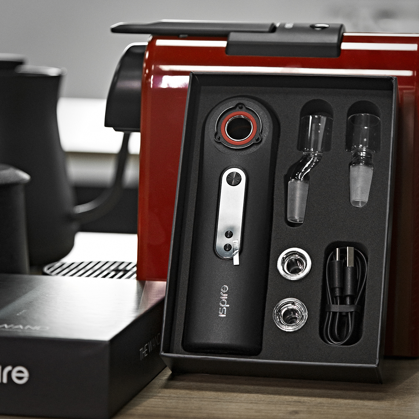 Ispire: Next-Generation Vape Tanks, Dab Rigs