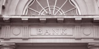 Big Push to Reform Cannabis Banking Regs Renewed Ahead of Midterms exterior banking building