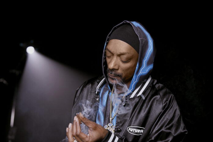 Snoop Dogg wearing Futurola jacket mg Magazine