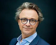 Hugues Péribère of Overseed Named CEO of the Year in Europe’s Biopharmaceutical Industry Hugues Péribère Overseed CEO