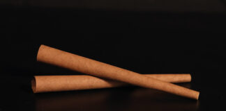 Botani Tea Leaf Wrappers Meticulously made from real tea leaves, Botani's wrappers unlock tea’s natural essence to deliver superior aroma, flavor, and smoking experience.