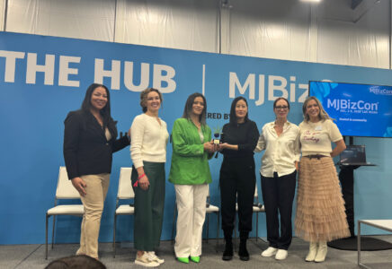 mjbizcon-empowering-women-cannabis-reception-2025