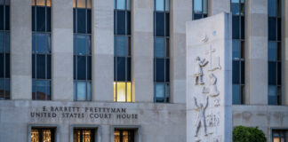 Rescheduling Under Fire: What the SAM Lawsuit Means for Operators Exterior of the United States Court of Appeals for the D.C. Circuit in Washington, D.C., photographed under overcast light. The neoclassical façade with tall stone columns conveys the gravity of federal judicial review.